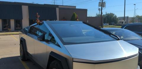 Tesla Cybertruck 2024