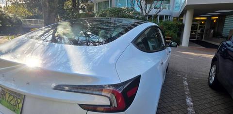 Tesla Model 3 2025