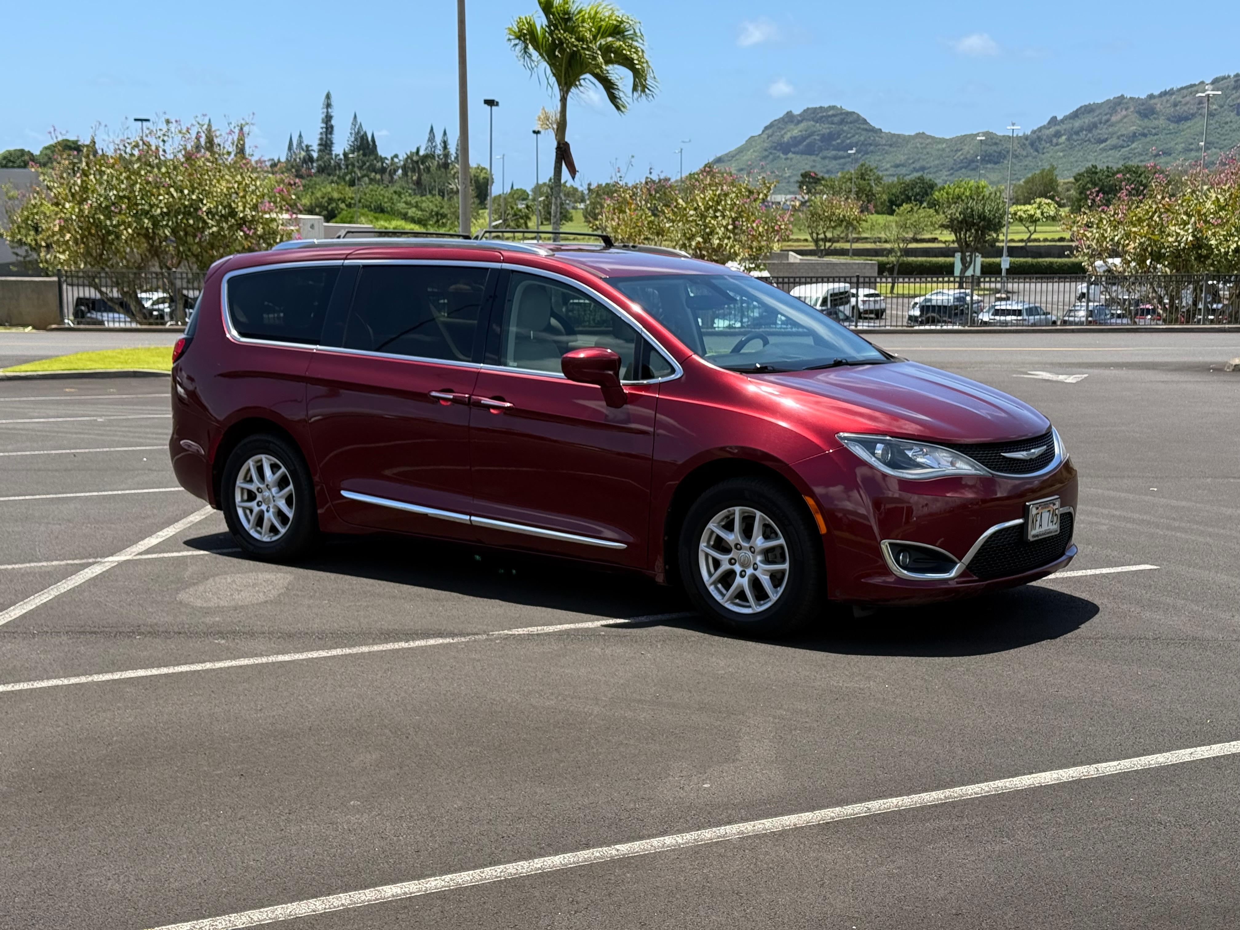 Chrysler Pacifica 2020 in Lihue, HI