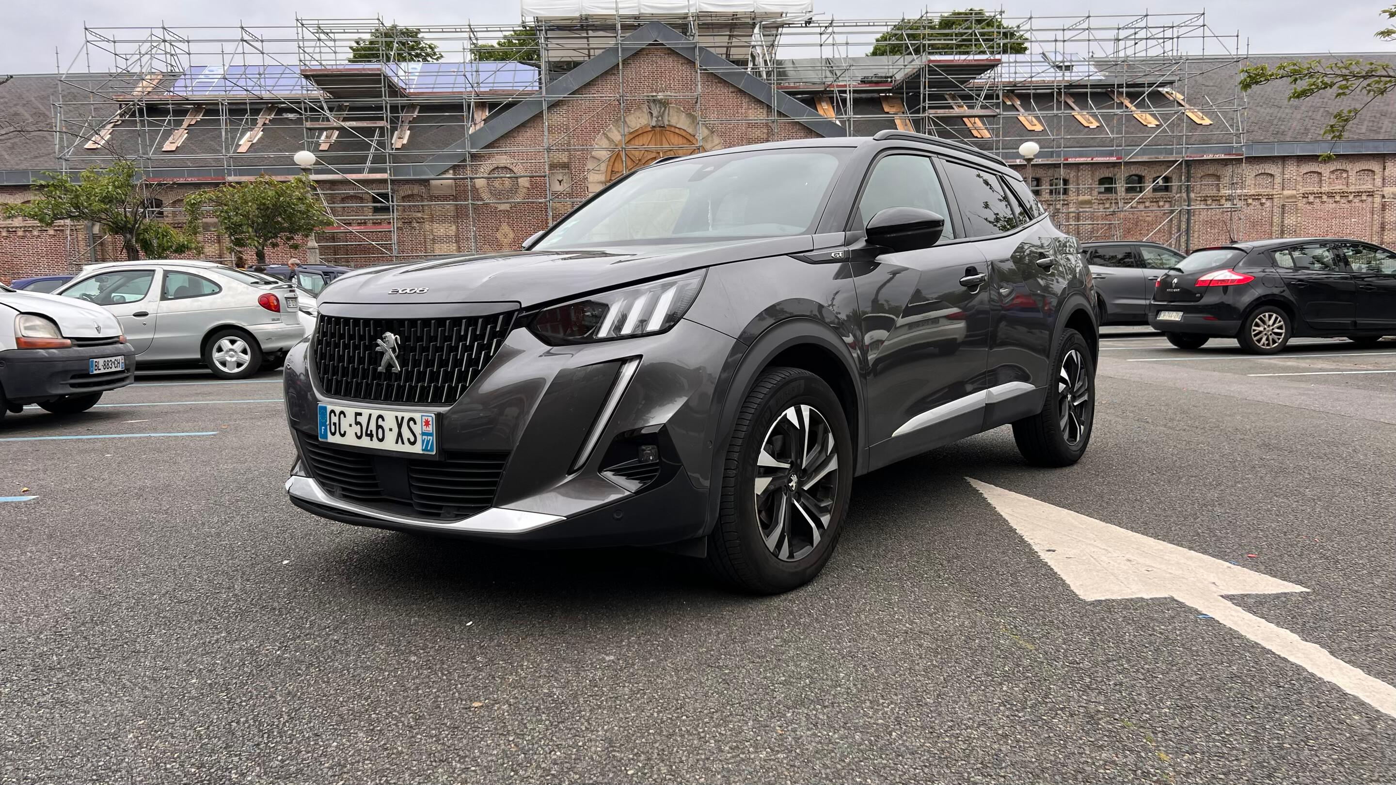 Peugeot 2008 2021 à Noisiel