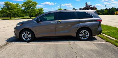 Toyota Sienna 2023