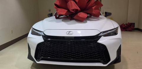 Lexus IS 2026
