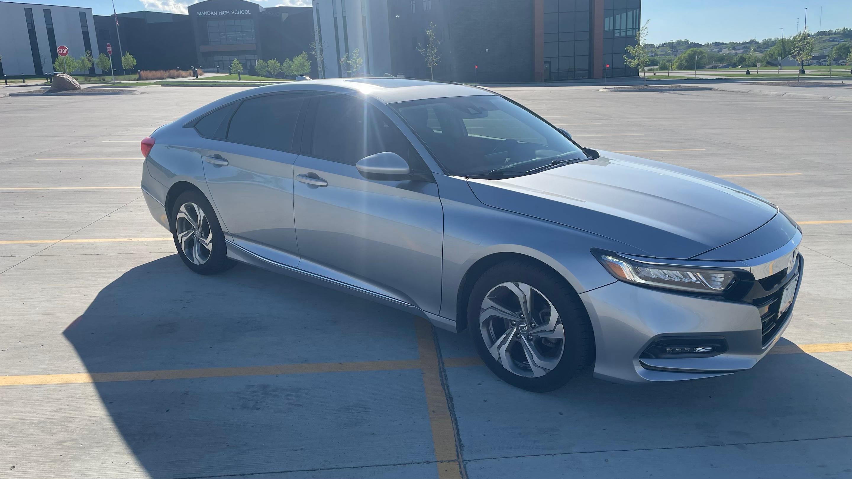 Honda Accord 2018 in Mandan, ND