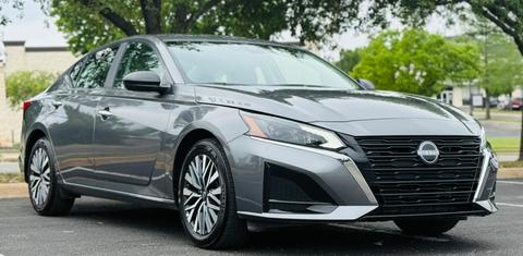 Nissan Altima 2025