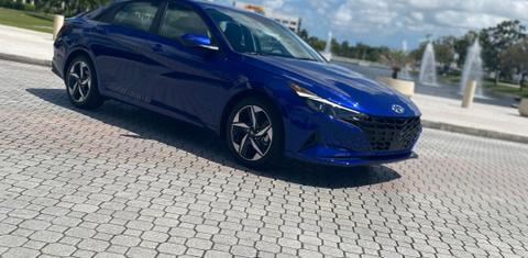 Hyundai Elantra 2023