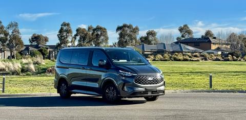Ford TOURNEO CUSTOM 2025