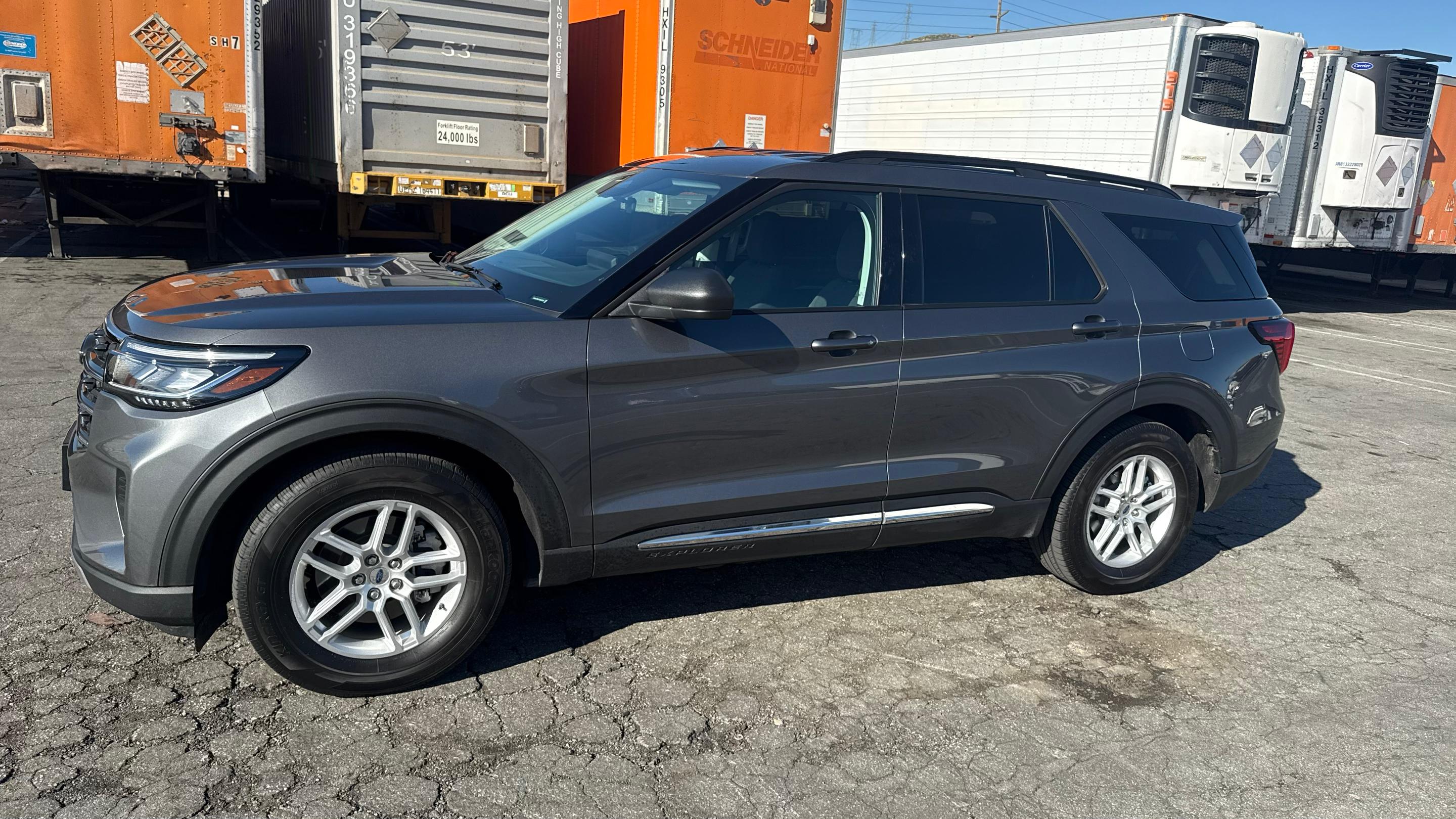Ford Explorer 2025 in Colton, CA