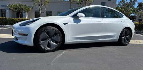 Tesla Model 3 2020