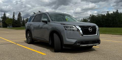 Nissan Pathfinder 2023