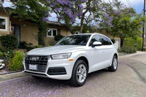 Audi Q5 car