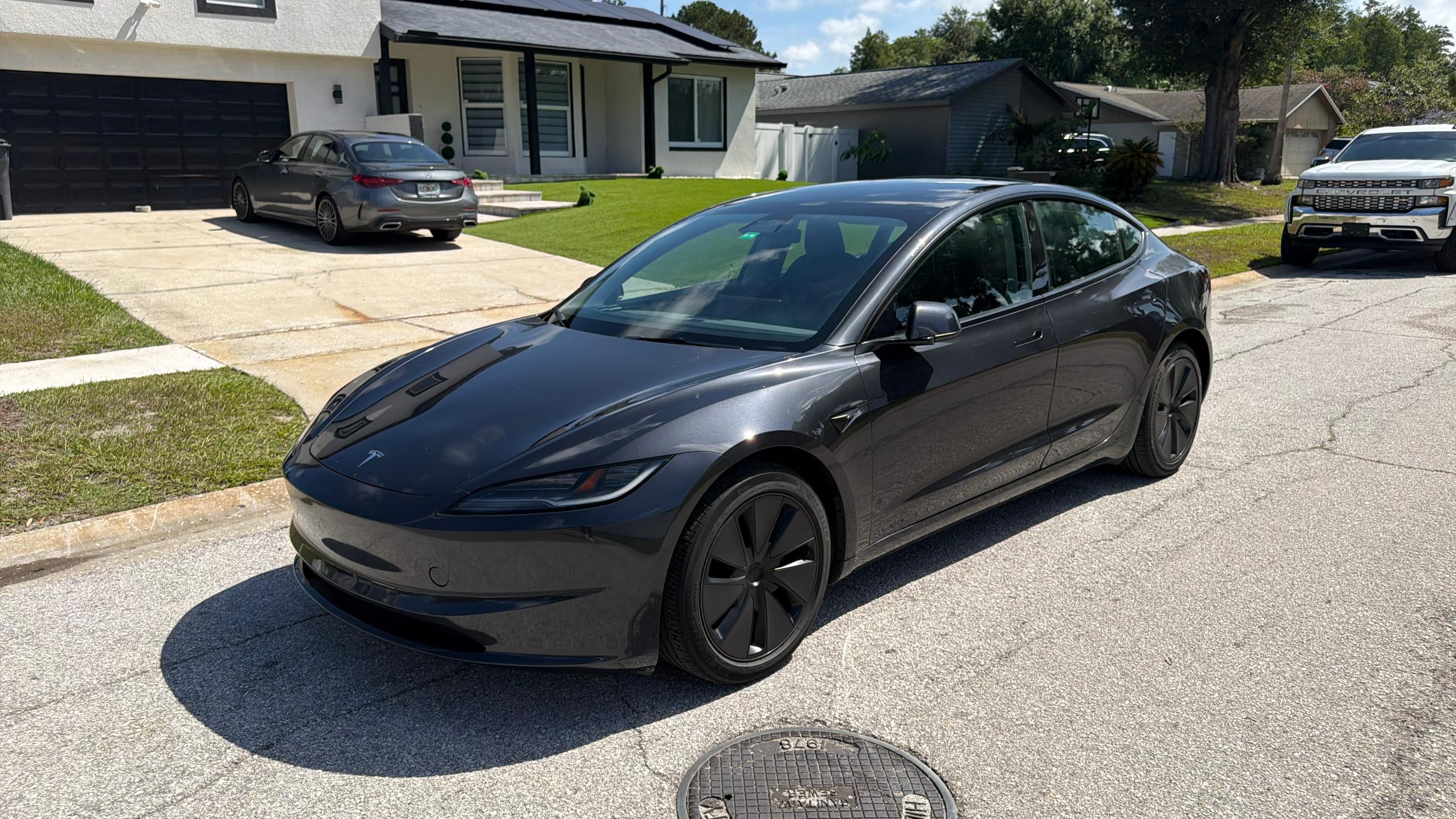Tesla Model 3 2024 in Tampa, FL
