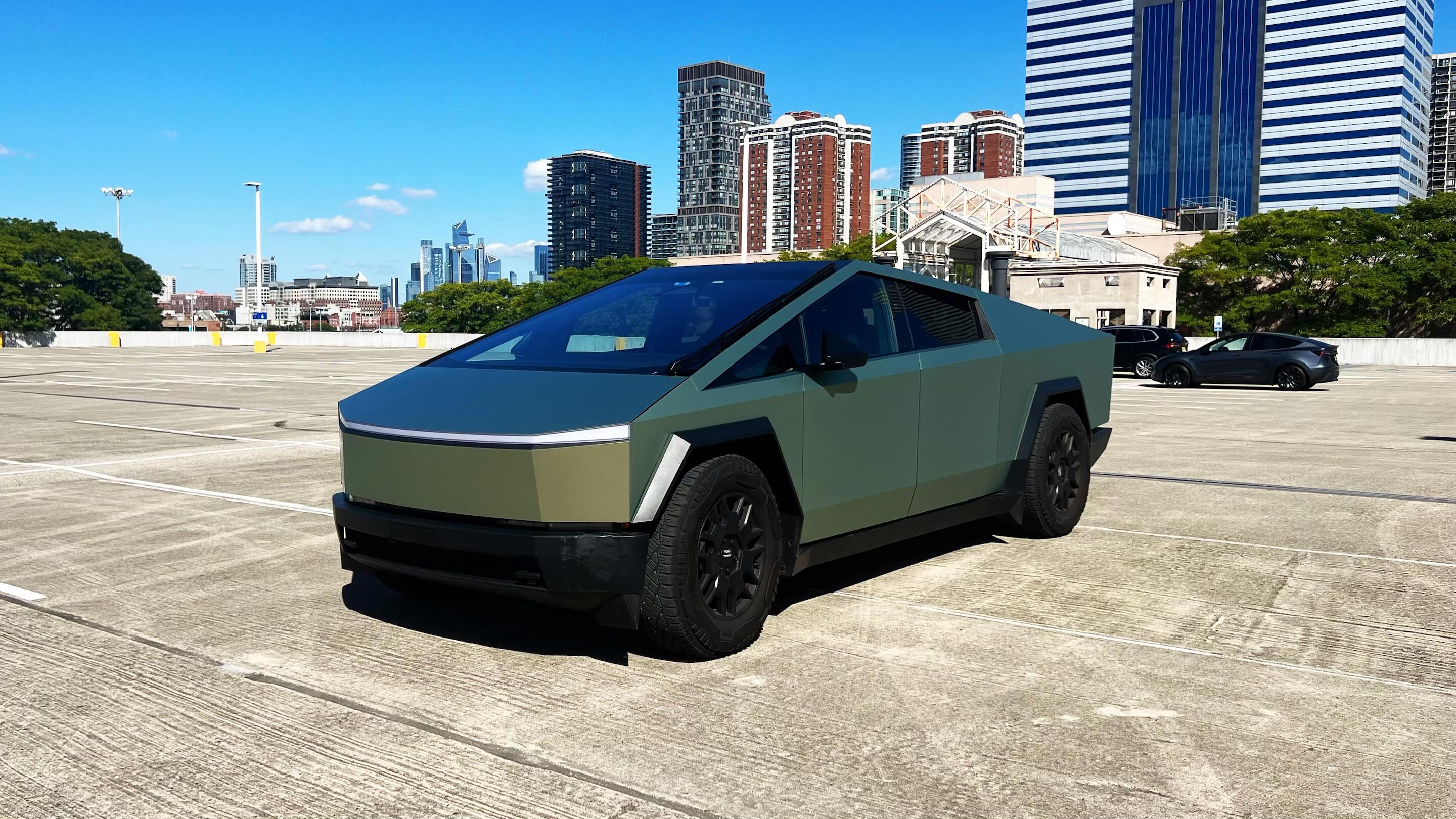 Tesla Cybertruck 2024 in 