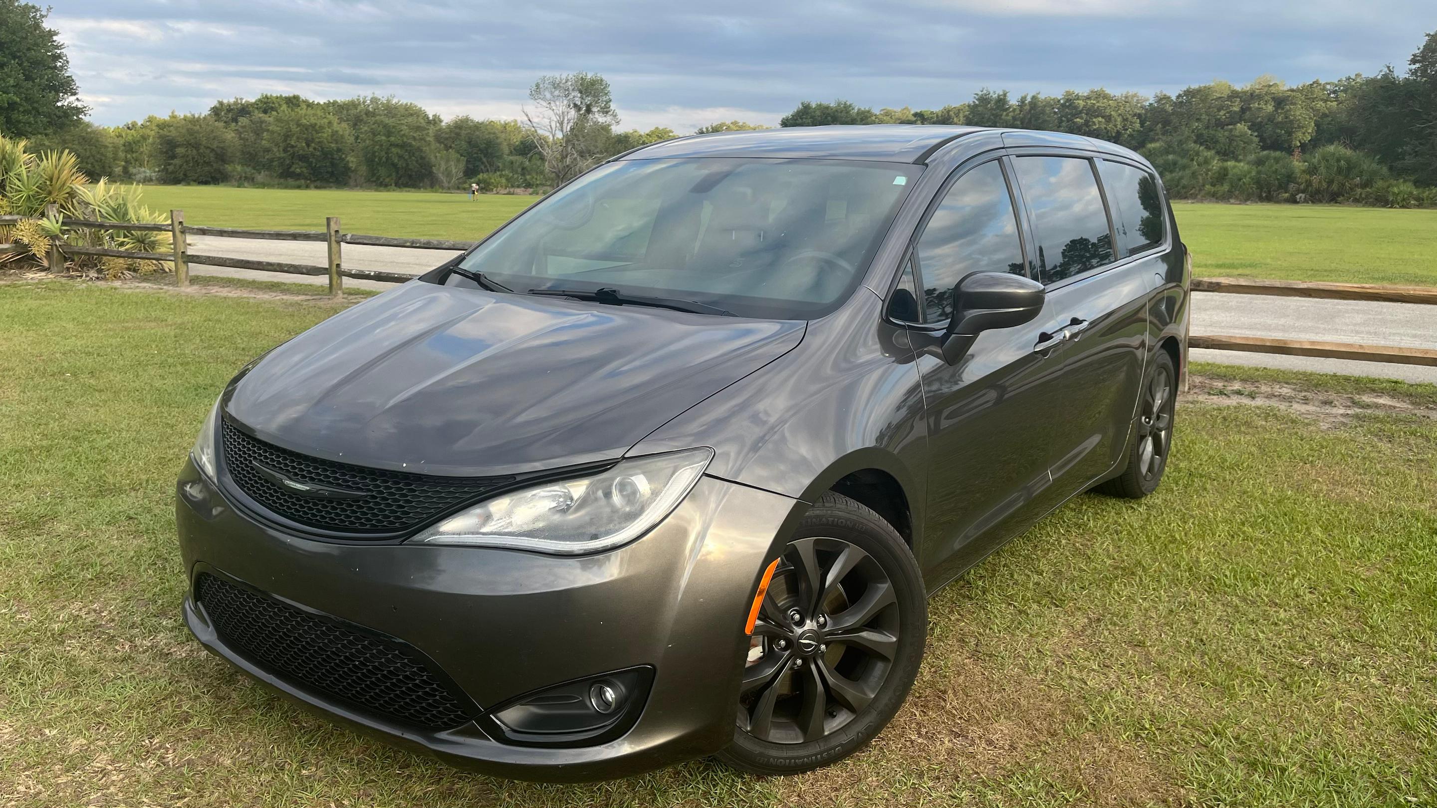 Chrysler Pacifica 2018 in 