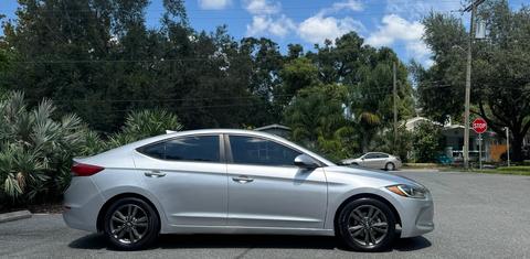 Hyundai Elantra 2017