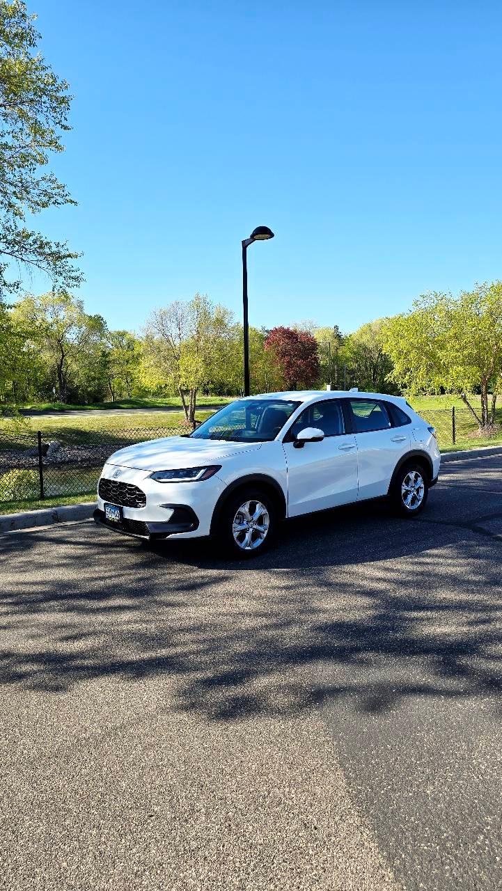 Honda HR-V 2025 in Bloomington, MN