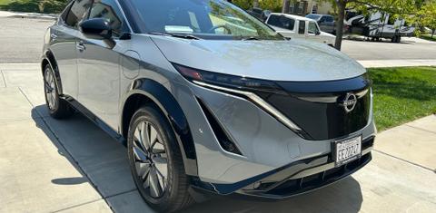 Nissan ARIYA 2025
