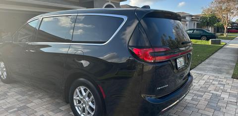 Chrysler Pacifica 2023