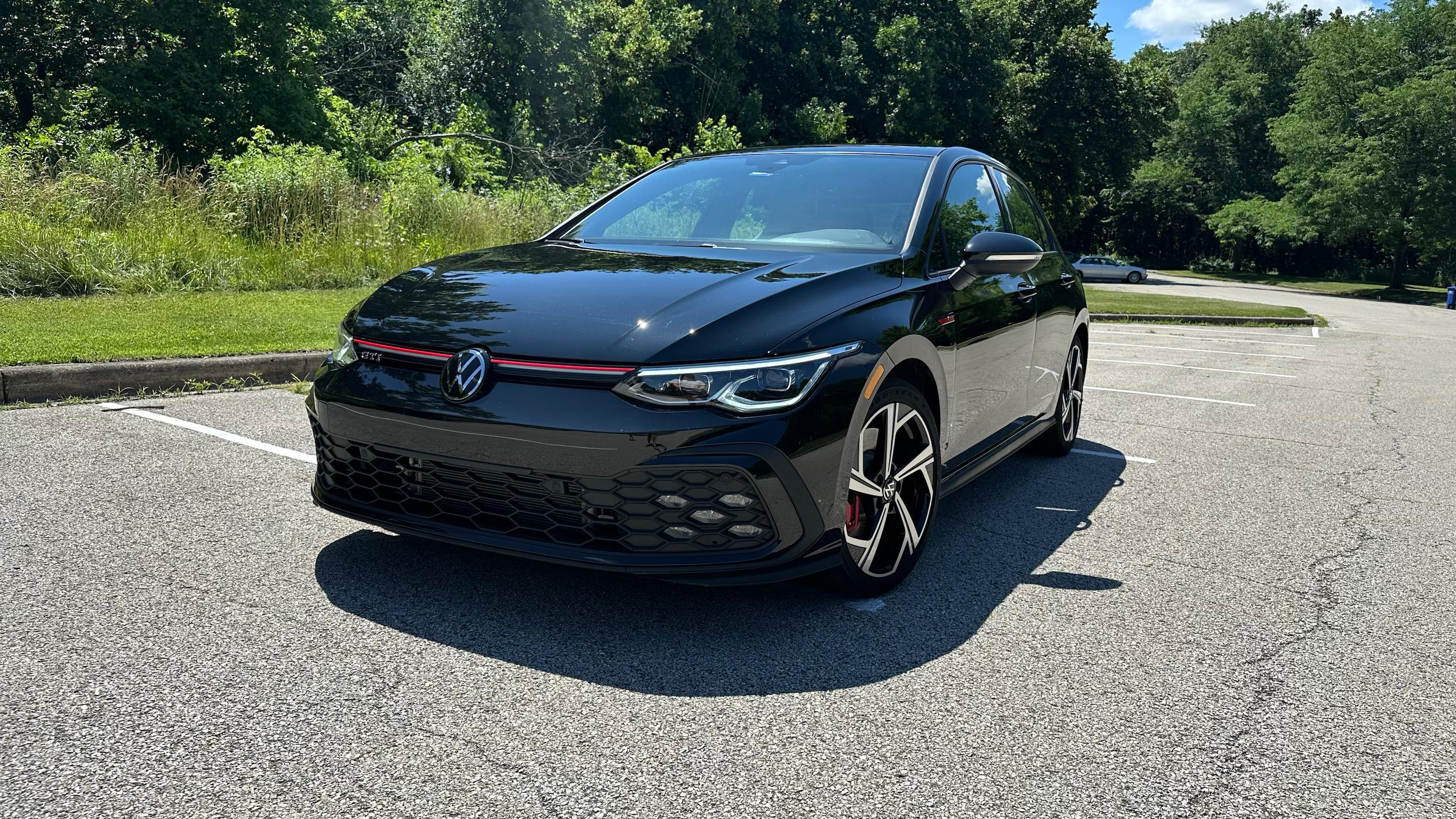Volkswagen Golf GTI 2024 in Des Plaines, IL