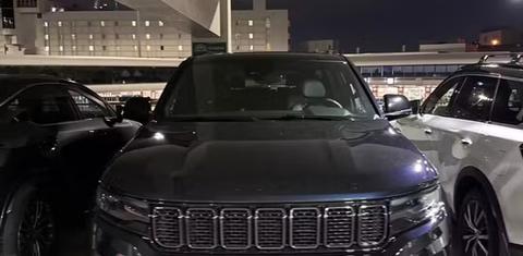 Jeep Wagoneer L 2025