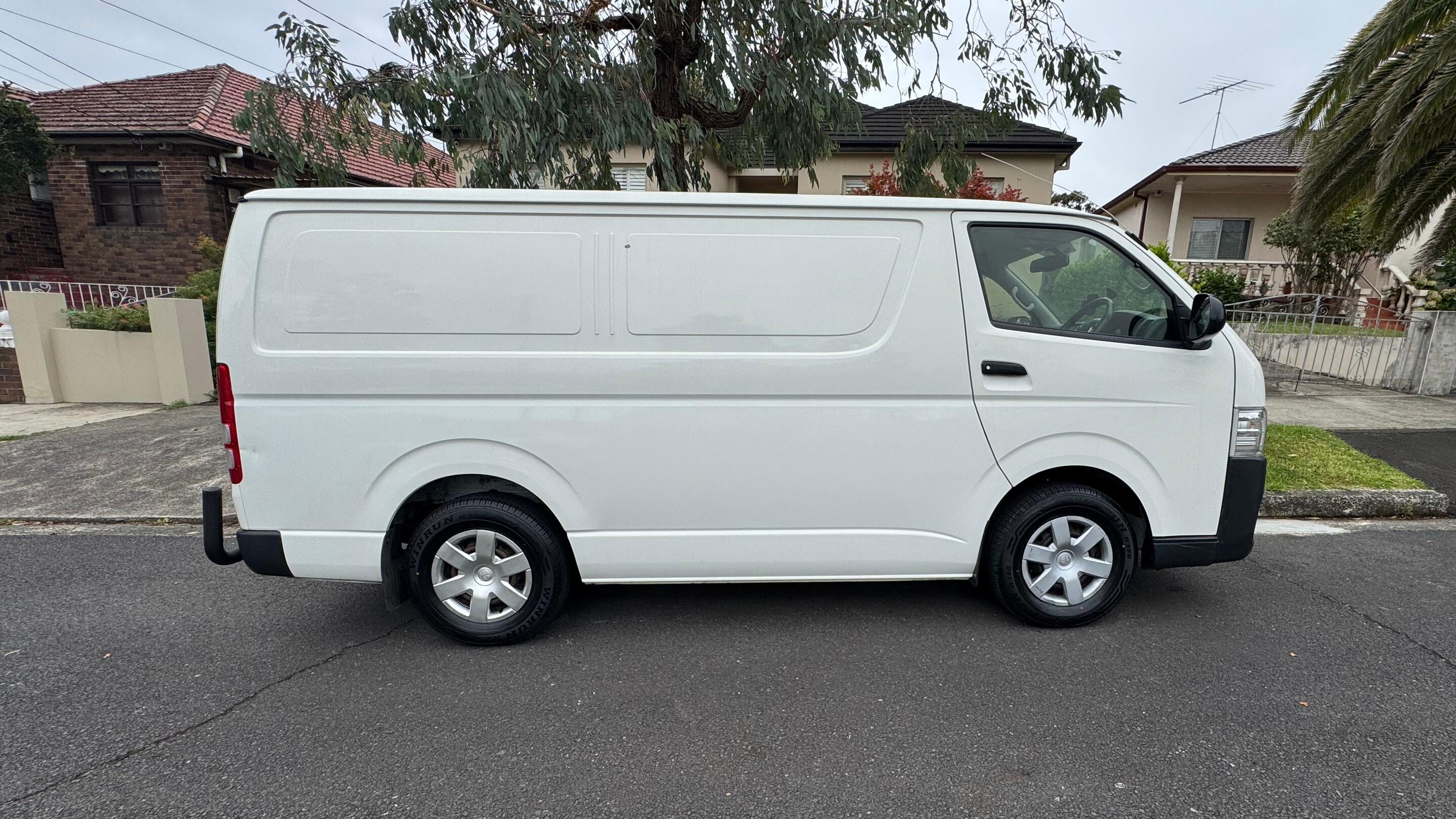 Toyota HIACE 2017 in Maroubra