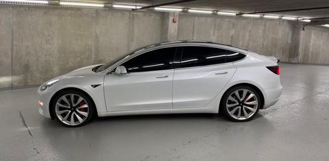 Tesla Model 3 2018