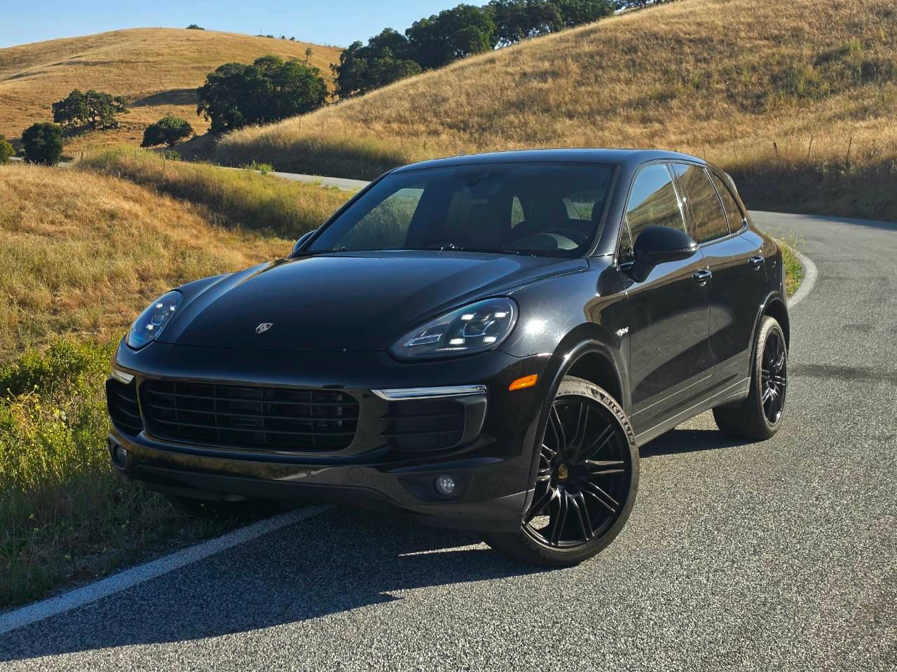 Porsche Cayenne 2018 in Milpitas, CA
