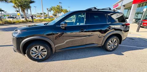 Nissan Pathfinder 2025