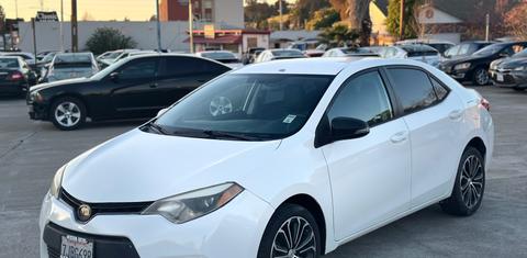 Toyota Corolla 2015