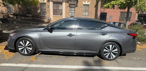Nissan Altima 2019