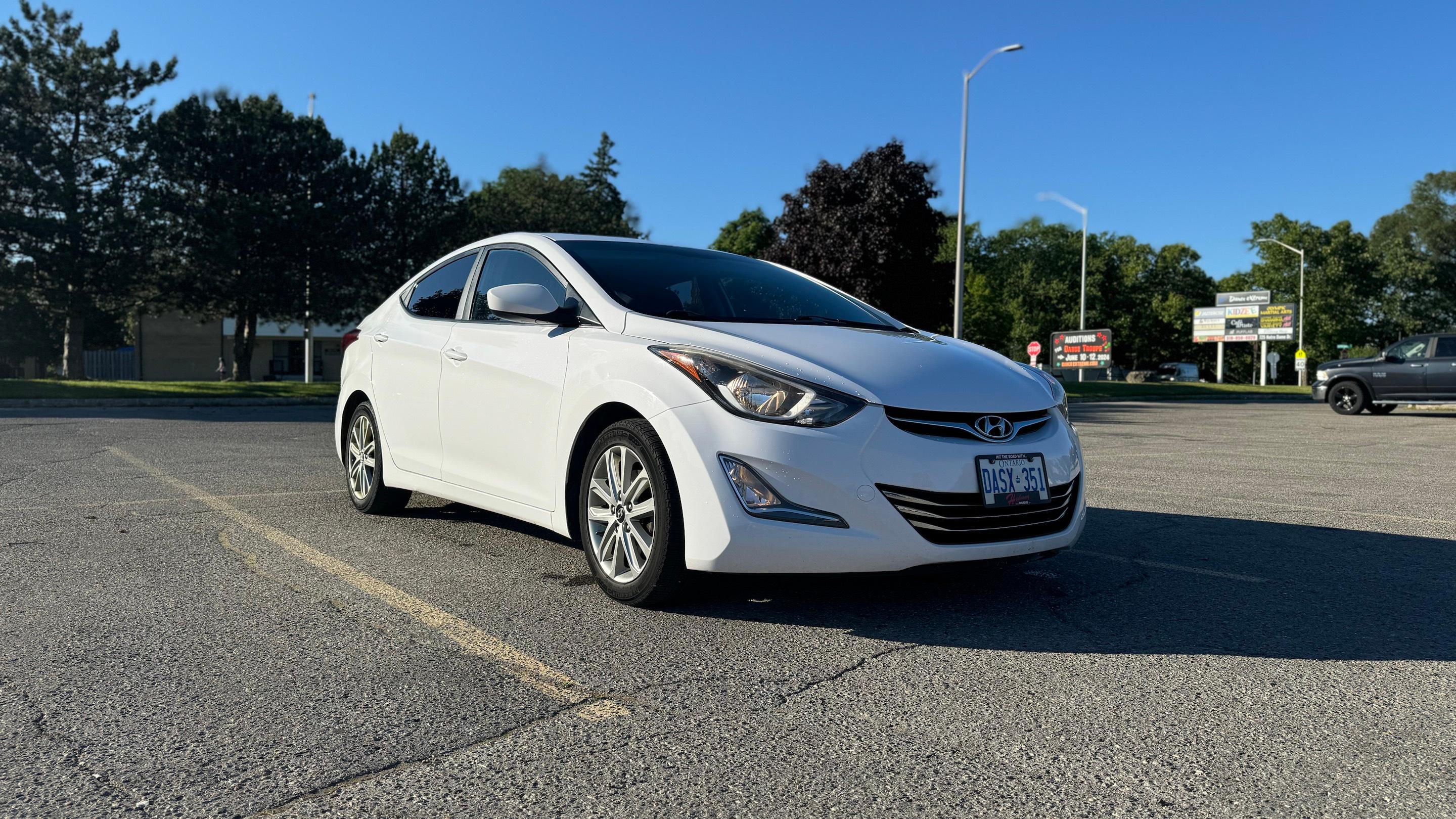 Hyundai Elantra 2015 à London, ON