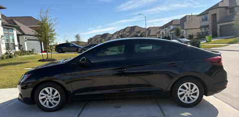 Hyundai Elantra 2019