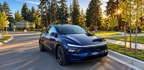 Tesla Model Y 2026