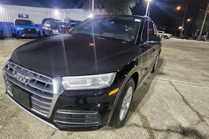 Audi Q5 car