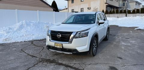 Nissan Pathfinder 2025