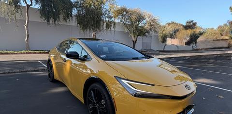 Toyota Prius 2025