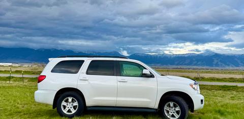 Toyota Sequoia 2017