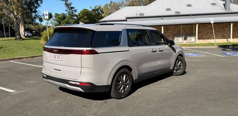 Kia CARNIVAL 2022