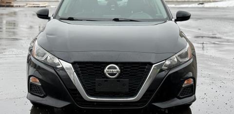 Nissan Altima 2020