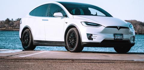 Tesla Model X 2017