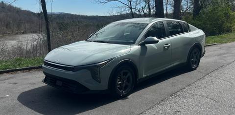 Kia K4 2025