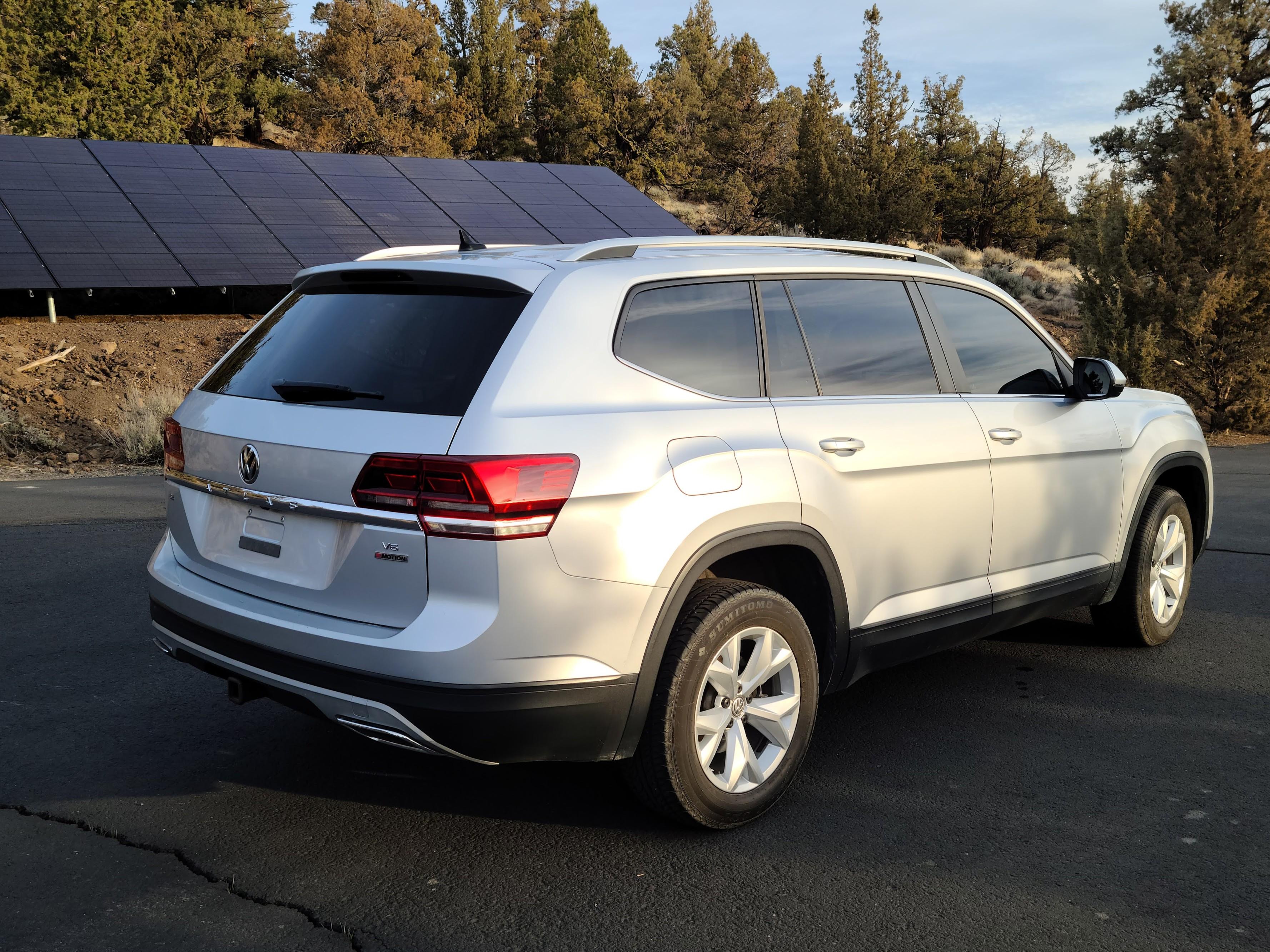 Volkswagen Atlas 2018 in Bend, OR
