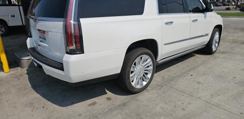 Cadillac Escalade ESV 2019
