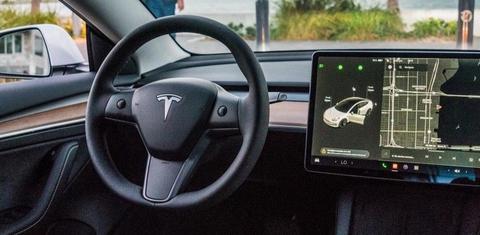 Tesla Model 3 2020