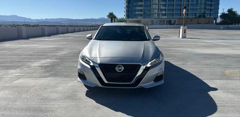 Nissan Altima 2022