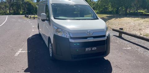 Toyota HIACE 2022
