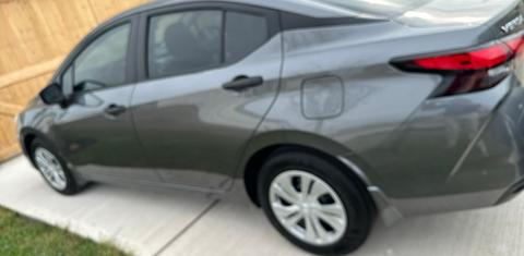 Nissan Versa 2024