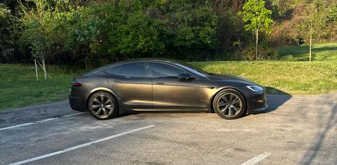 Tesla Model S 2023