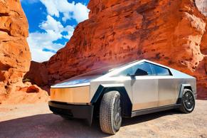 Tesla Cybertruck 2025 in Las Vegas