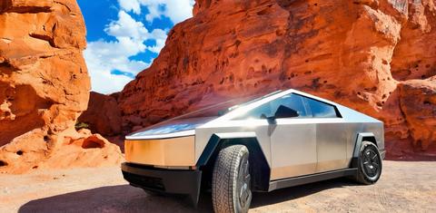 Tesla Cybertruck 2025