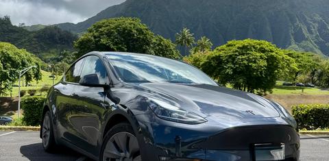 Tesla Model Y 2024
